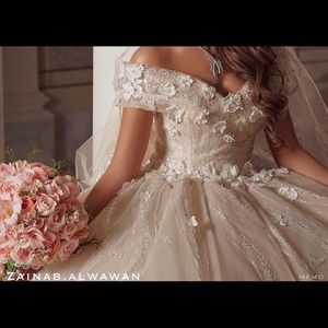 Wedding dress